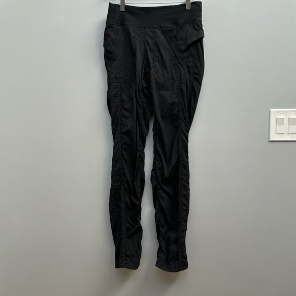 Lululemon Black Quick Step (Unlined) Pants Size 4 - Picture 4 of 10